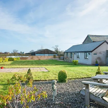 Finest Retreats - Sea Views Cottage Prestatyn Exterior photo