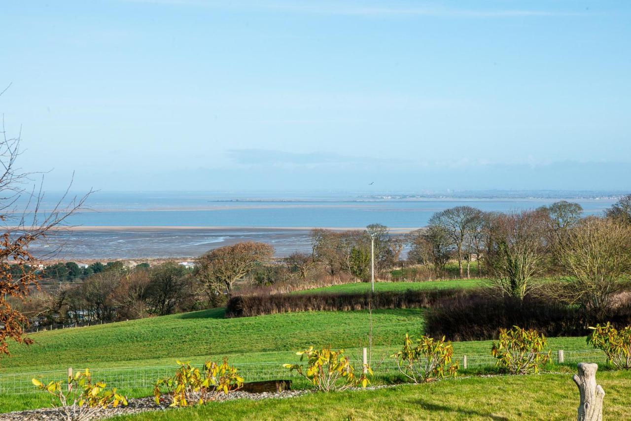 Finest Retreats - Sea Views * Престатин