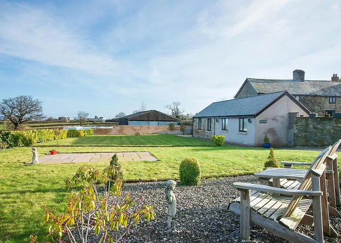 Finest Retreats - Sea Views Cottage