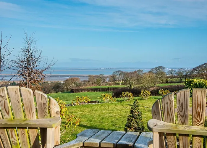 Finest Retreats - Sea Views Cottage