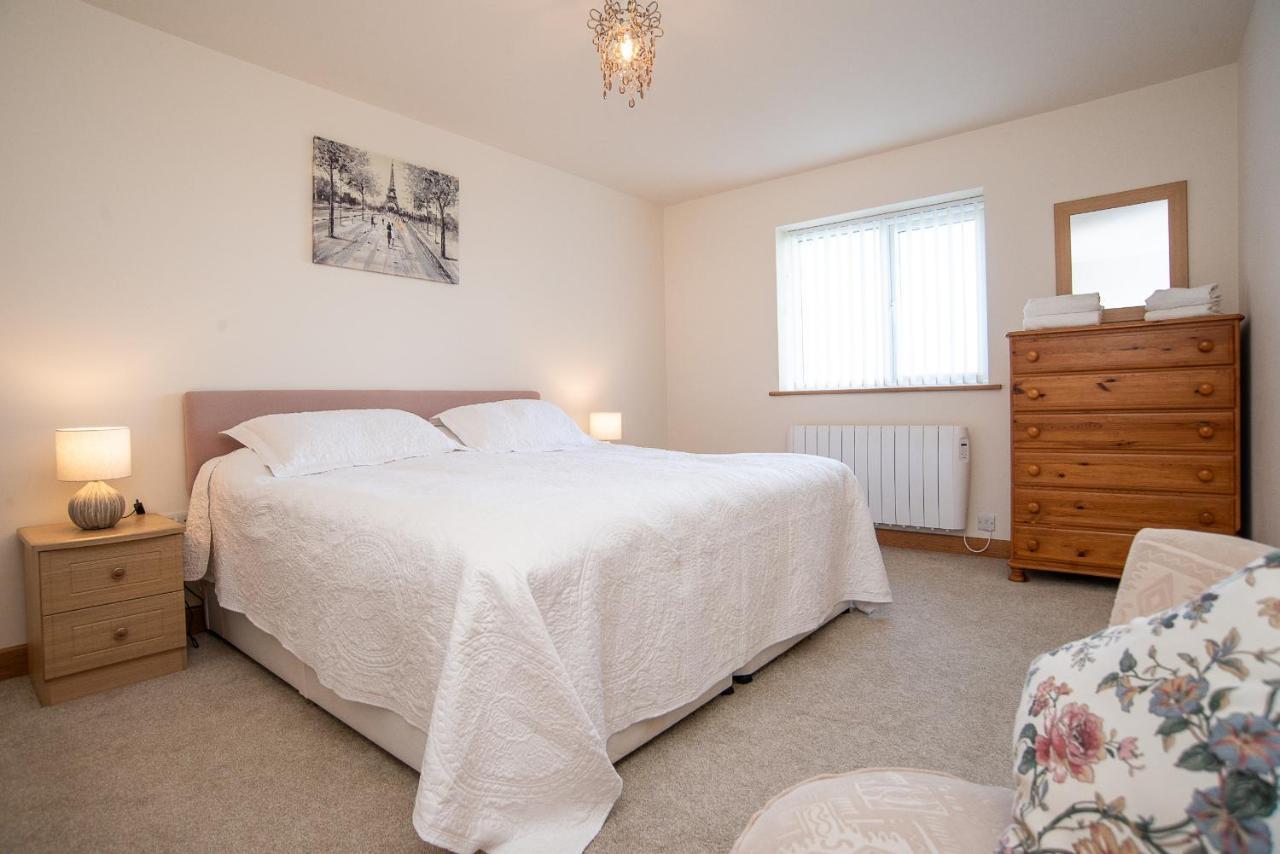 Finest Retreats - Sea Views * Prestatyn